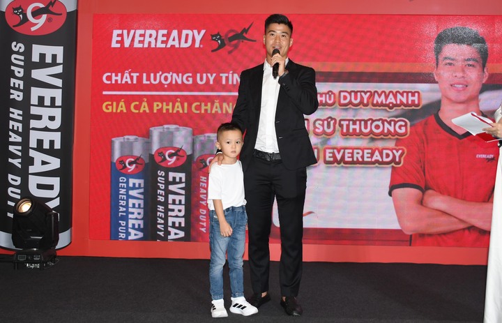 Cầu thủ Đỗ Duy Mạnh - Đội trưởng Đội tuyển bóng đá quốc gia Việt Nam. Ảnh: Thanh Minh.