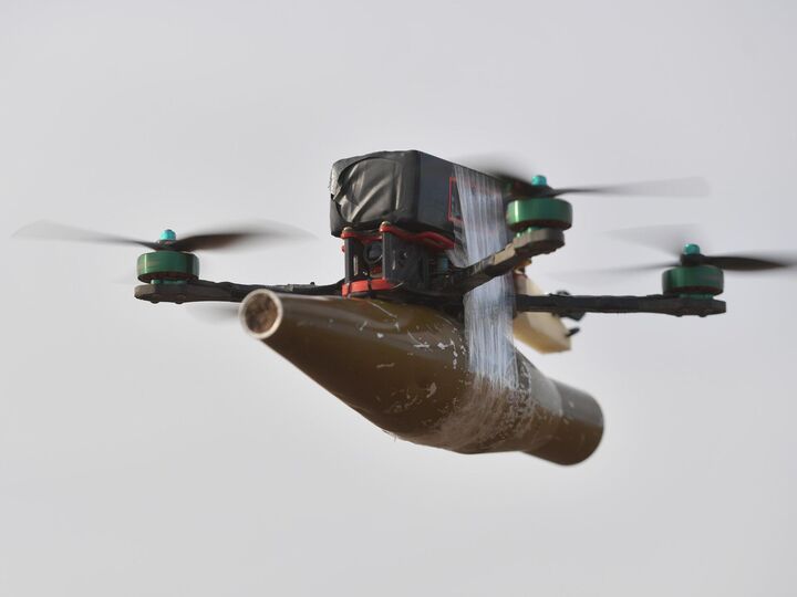 FPV tấn công tự sát. Ảnh: Lenta