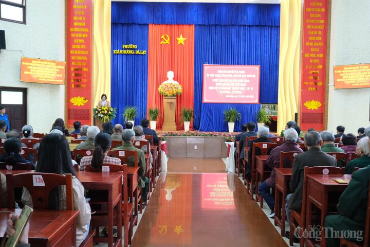 Quang cảnh chương trình