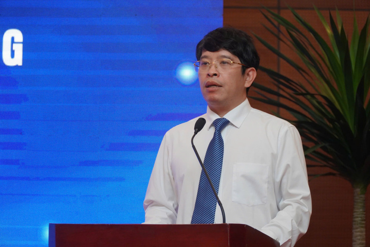 PGS.TS Nguyễn Đình Thọ, Phó Viện trưởng Viện Chiến lược, Chính sách Nông nghiệp và Môi trường phát biểu tham luận tại hội thảo