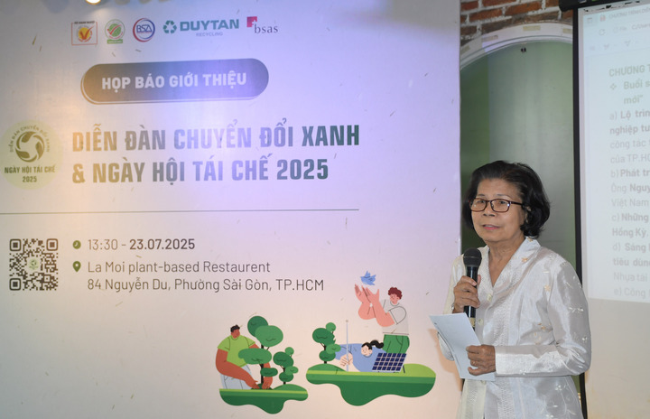 Bà Vũ Kim Hạnh, Chủ tịch Hội Doanh nghiệp Hàng Việt Nam chất lượng cao. Ảnh: Minh Khuê