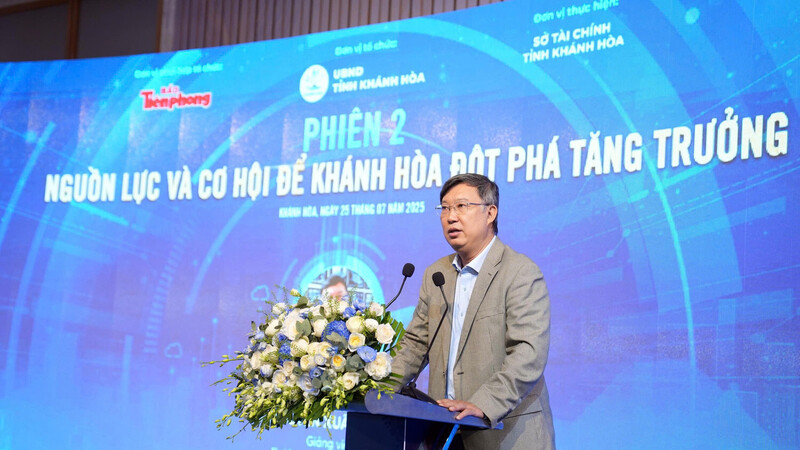 Ông Nguyễn Xuân Thành, Giảng viên Đại học Fulbright Việt Nam phát biểu. Ảnh: Duy Minh
