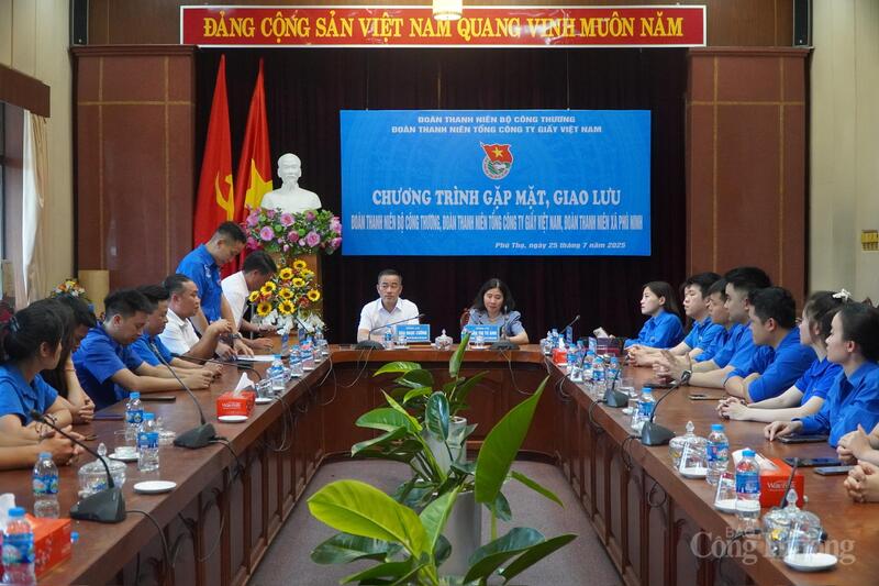Buổi gặp mặt, trao đổi và giới thiệu về tổ chức Đoàn tại Tổng công ty Giấy Việt Nam.