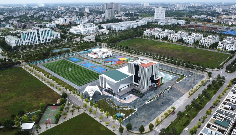 Quy mô Dự án được hợp khối bởi 3 khối nhà, diện tích xây dựng khoảng 4.978 m2, công trình này được xem là công trình công cộng đẳng cấp nhất xứ Thanh