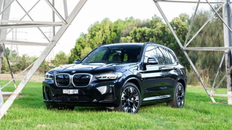 BMW iX3 có mức ưu đãi lên đến 700 triệu đồng. Ảnh: BMW