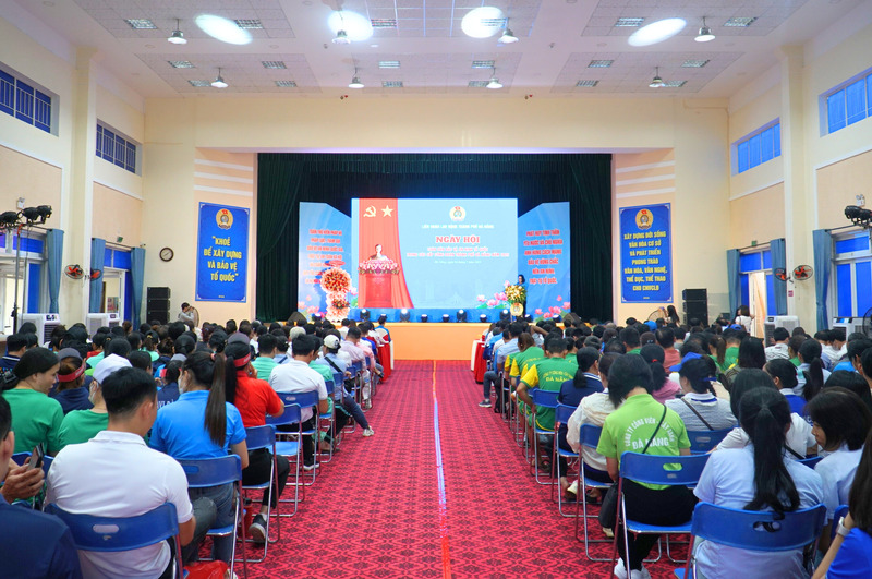 Khai mạc Ngày hội toàn dân bảo vệ an ninh Tổ quốc trong các cấp công đoàn thành phố Đà Nẵng năm 2025. Ảnh: Vũ Lê