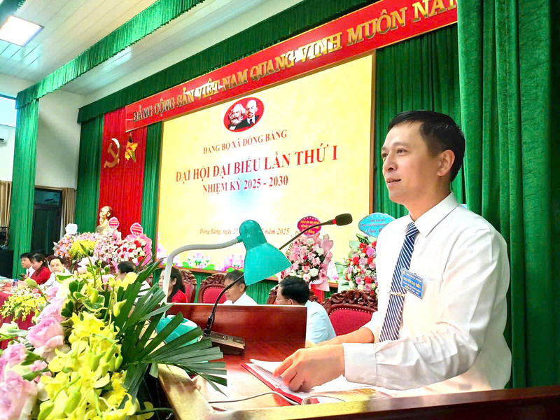 Đồng chí Nguyễn Thanh Tuấn, Tỉnh ủy viên, Phó Trưởng ban Thường trực Ban Tuyên giáo và Dân vận Tỉnh ủy Hưng Yên phát biểu chỉ đạo tại Đại hội.
