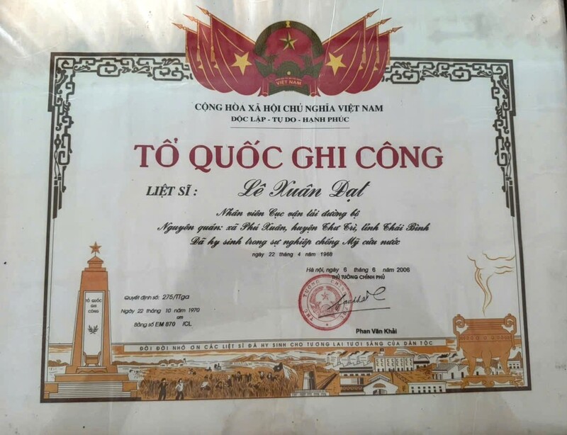 Bằng Tổ quốc ghi công của Liệt sĩ Lê Xuân Đạt