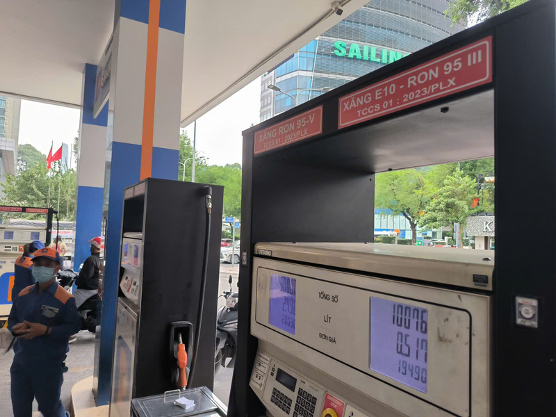 Người sử dụng cần lưu ý một số kiến thức để sử dụng xăng E10 hiệu quả. Ảnh: Thừa Ngọc
