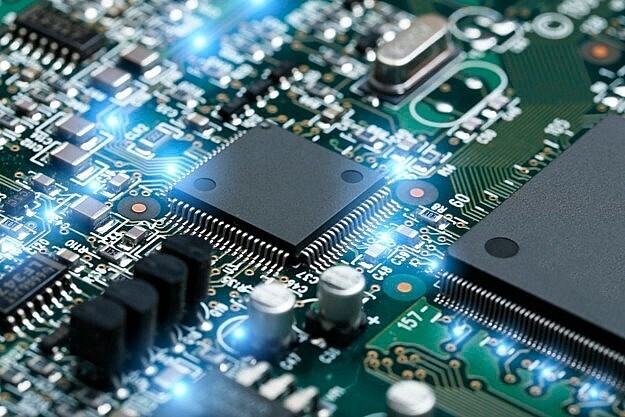 6 tháng đầu năm 2025, kim ngạch xuất khẩu máy vi tính, sản phẩm điện tử và linh kiện của Việt Nam đạt 38,42 tỷ USD, tăng tới 40% so với cùng kỳ. Ảnh minh hoạ