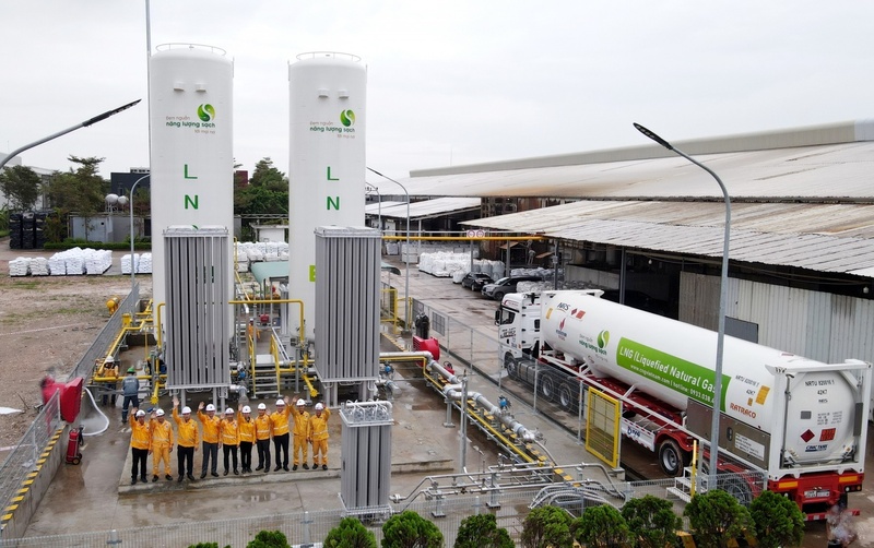 Cung cấp khí cho sản xuất công nghiệp (Ảnh: Petrovietnam)