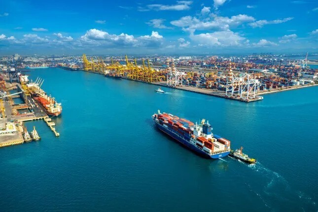 MBS dự báo tăng trưởng GDP cả năm sẽ đạt 7,9 - 8,1% nhờ đẩy mạnh vốn đầu tư công và đầu tư tư nhân. Ảnh minh hoạ