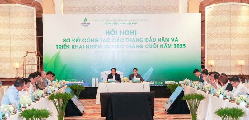 Hội nghị diễn ra trong không khí nghiêm túc, tập trung và tinh thần trách nhiệm cao, thảo luận thẳng thắn và đề ra nhiều giải pháp then chốt (Ảnh: PV GAS)