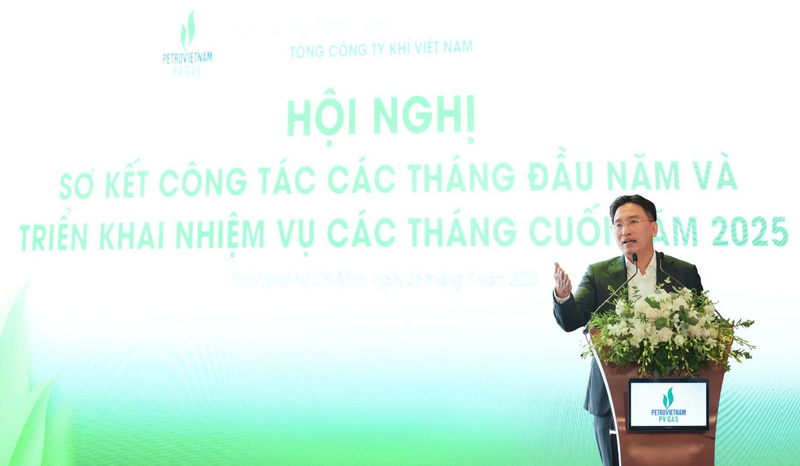 Đồng chí Nguyễn Thanh Bình, Chủ tịch HĐQT nhấn mạnh: PV GAS cần tiếp tục phát huy tinh thần đoàn kết, chủ động đổi mới để không chỉ hoàn thành các chỉ tiêu quản trị năm 2025, mà còn xây dựng nền tảng vững chắc cho chiến lược phát triển giai đoạn 2026 – 2030, tầm nhìn đến 2050 (Ảnh: PV GAS)
