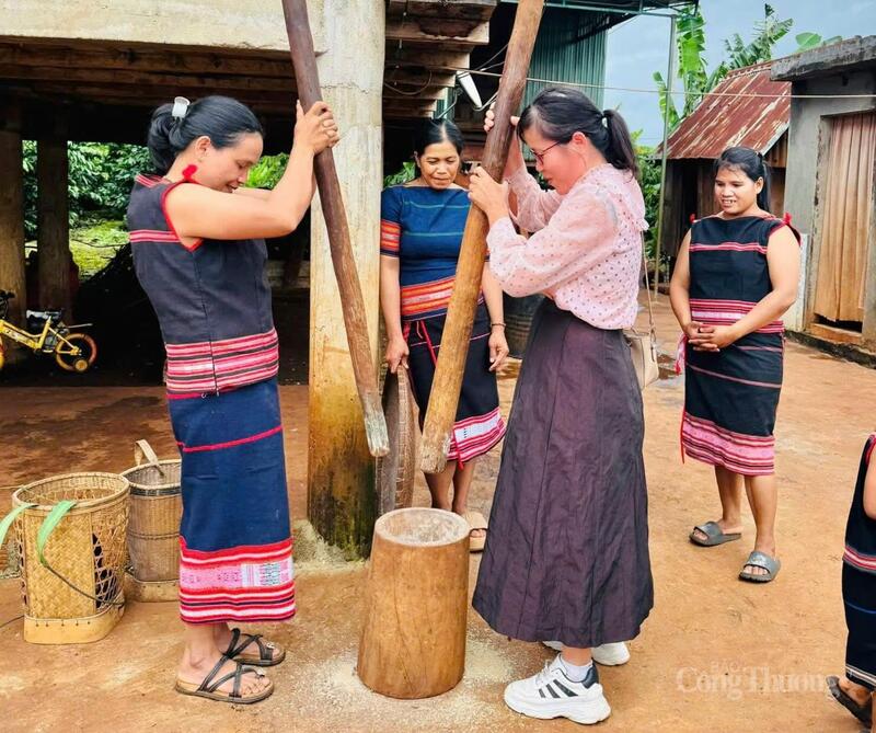 Sản phẩm du lịch mới ở Gia Lai sẽ thiên về trải nghiệm và lắng nghe câu chuyện của người dân bản địa. Ảnh: Hiền Mai