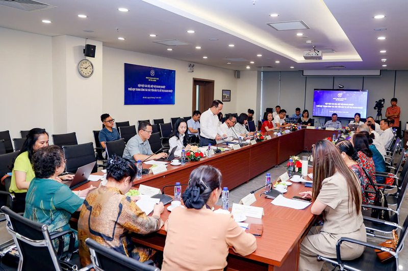 Quang cảnh buổi gặp mặt.