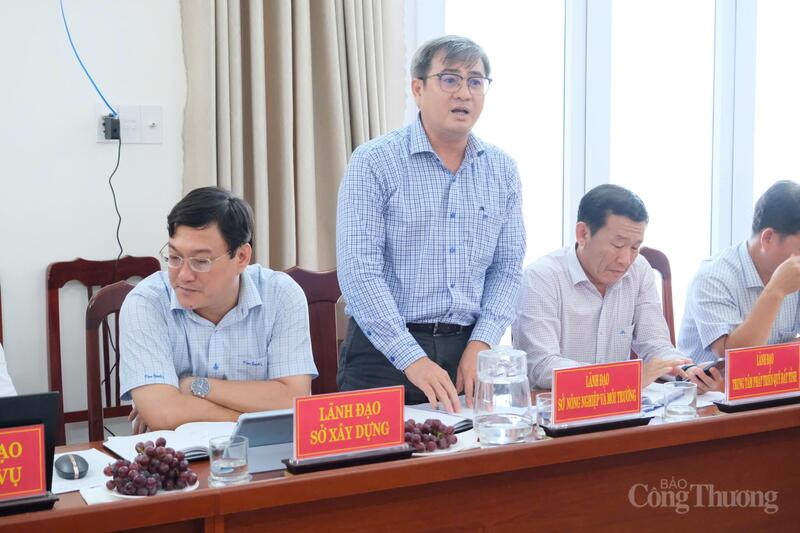 Đại diện lãnh đạo Sở Nông nghiệp và môi trường phát biểu. Ảnh: Lê Sơn