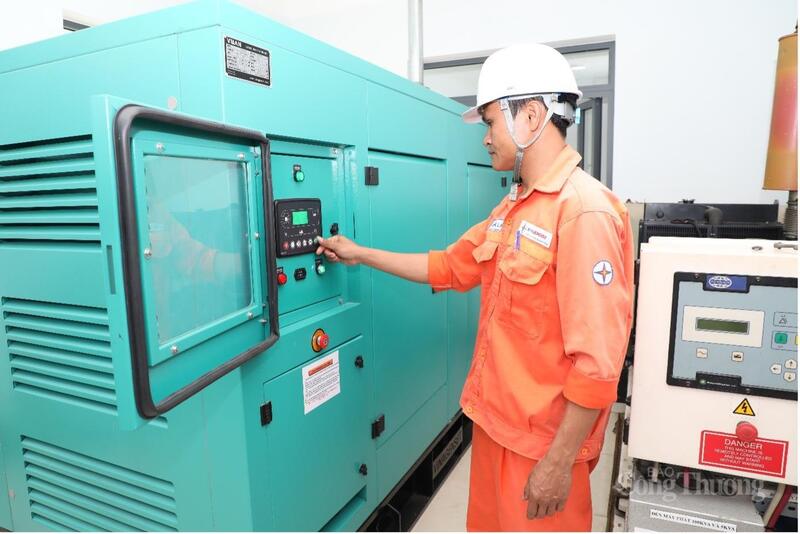 Diễn tập với tình huống mất điện lưới, vận hành máy phát dự phòng
