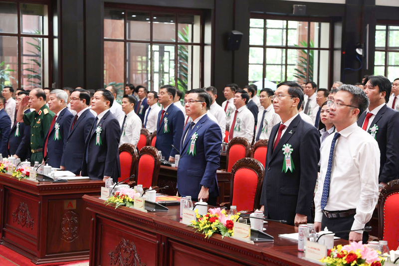 Các đại biểu tham dự hội nghị