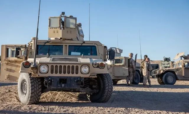Xe bọc thép hạng nhẹ M1165A1B3. Ảnh: Defense News