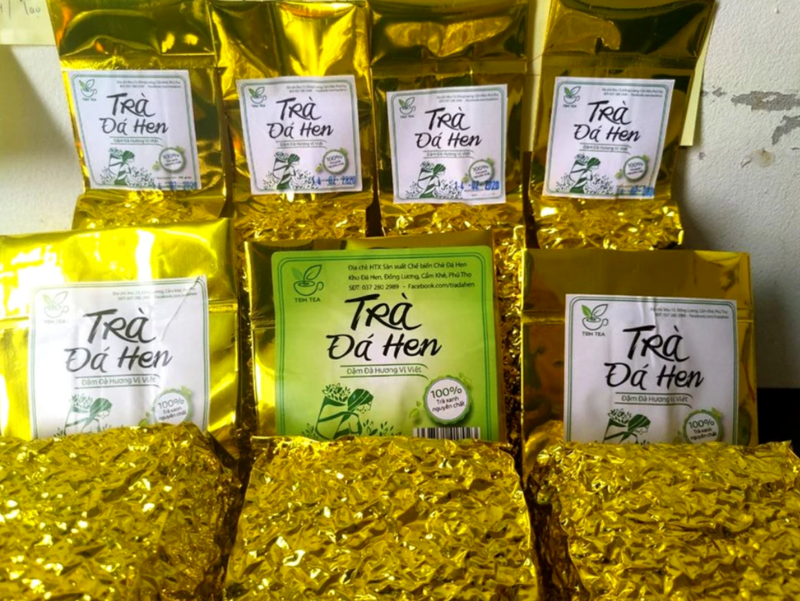 Từ một sản phẩm truyền thống, chè Đá Hen đã "vươn mình" thành OCOP 4 sao, được nhiều người tiêu dùng ưa chuộng. Ảnh: H.N