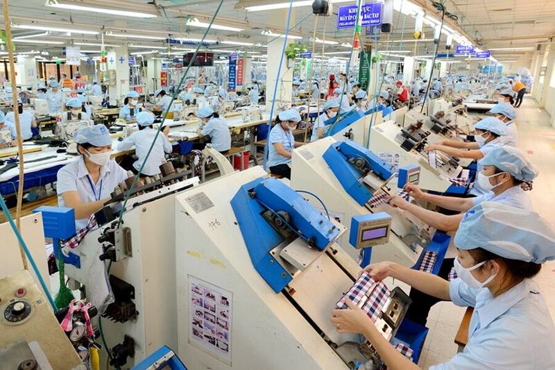 Những doanh nghiệp thực hiện chuyển đổi kép có khả năng tăng trưởng gấp 2,5 lần so với doanh nghiệp chỉ áp dụng một trong hai yếu tố này. Ảnh: Khắc Kiên