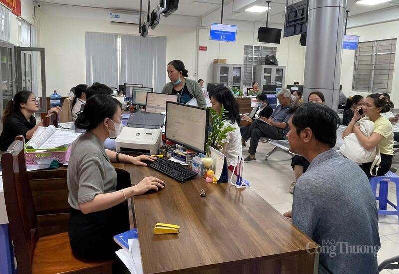 Với nỗ lực và quyết tâm cao các xã, phường tại TP. Cần Thơ đang đẩy mạnh chuyển đổi số trong giải quyết thủ tục hành chính