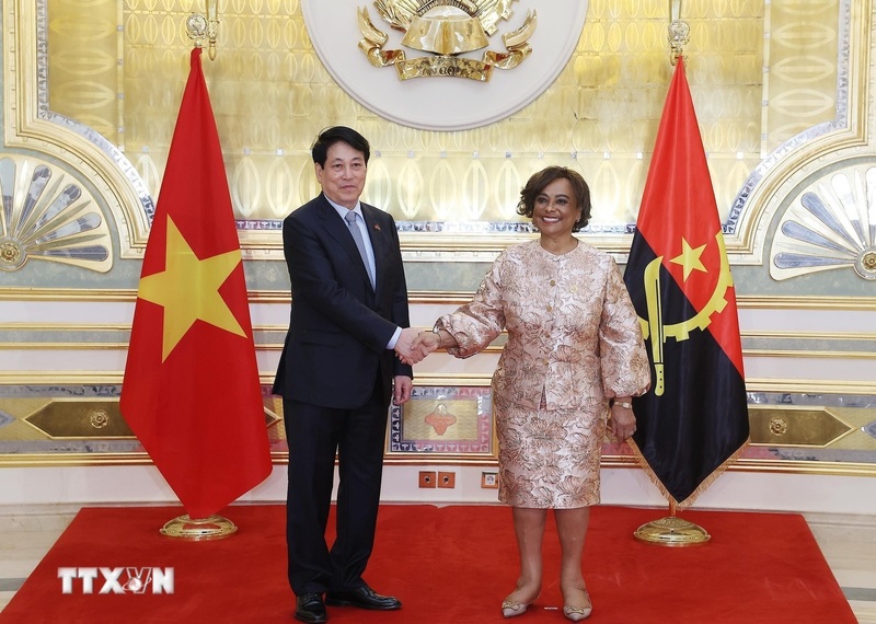 Chủ tịch nước Lương Cường hội kiến Chủ tịch Quốc hội Angola Carolina Cerqueira. Ảnh: Lâm Khánh/TTXVN