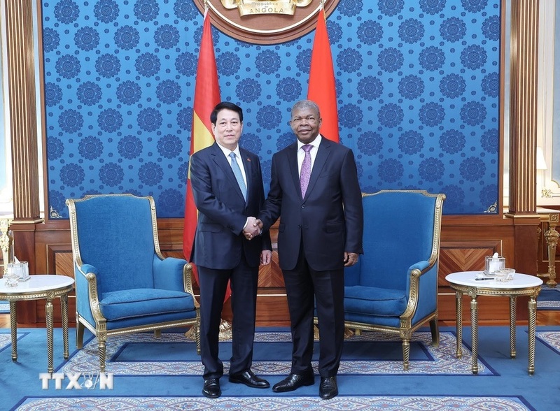 Chủ tịch nước Lương Cường và Tổng thống Angola João Manuel Gonçalves Lourenço. Ảnh: Lâm Khánh/TTXVN