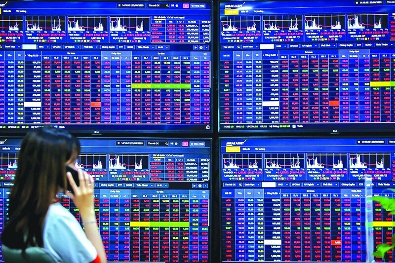Thị trường chứng khoán Việt Nam bước vào tháng 8/2025 trong tâm thế đầy lạc quan sau một tháng 7 thăng hoa cả về điểm số lẫn thanh khoản. Ảnh minh hoạ