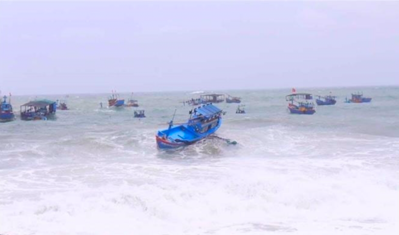 Dự báo thời tiết biển 10/8/2025, dự báo khu vực Biển Đông có mưa, dông rải rác. Ảnh minh hoạ