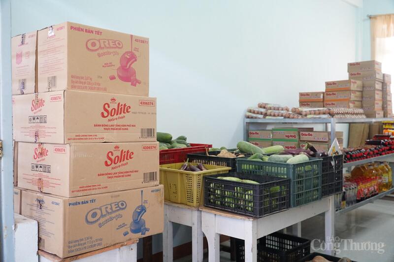 Một góc kho thực phẩm cộng đồng Đà Nẵng