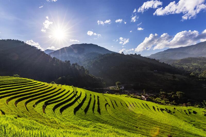 Vẻ đẹp hấp dẫn du khách của Dền Sáng. Ảnh minh họa