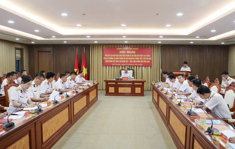 Quang cảnh hội nghị tại điểm cầu sở chỉ huy Quân chủng Hải quân. Ảnh: HQ
