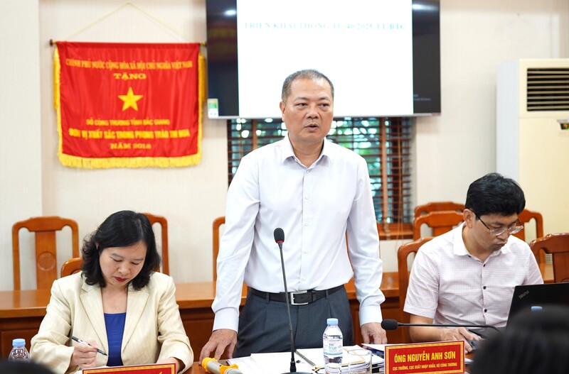 Cục trưởng Cục Xuất nhập khẩu Nguyễn Anh Sơn phát biểu tại buổi làm việc