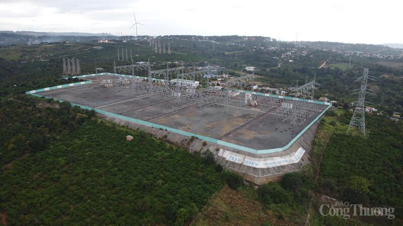Trạm 500kV của Tập đoàn Trung Nam ở địa xã Ea Hleo, tỉnh Đắk Lắk. Ảnh: Hoàng Nguyên
