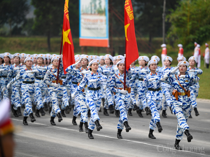 Khối Nữ sĩ quan Quân y.