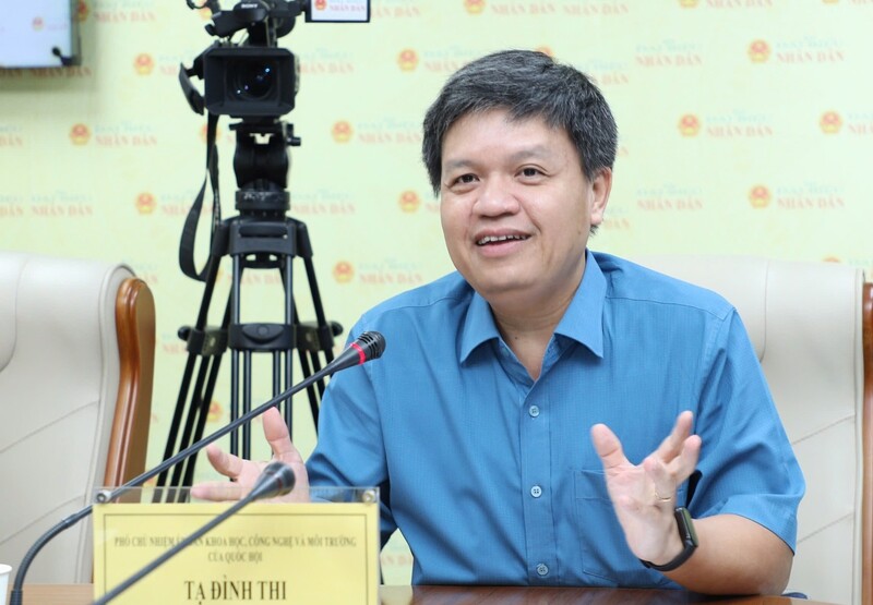 Phó Chủ nhiệm Ủy ban Khoa học, Công nghệ và Môi trường Tạ Đình Thi