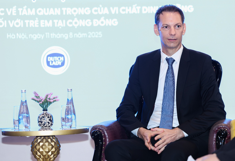Ông Russell Lipchin, Tổng Giám đốc FrieslandCampina Việt Nam cam kết mang đến những giải pháp dinh dưỡng thiết thực, chung tay giải quyết tình trạng thiếu vi chất của trẻ em Việt Nam.