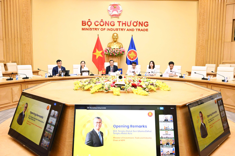 Đoàn Việt Nam tham dự Hội nghị do Thứ trưởng Bộ Công Thương Nguyễn Hoàng Long làm Trưởng đoàn