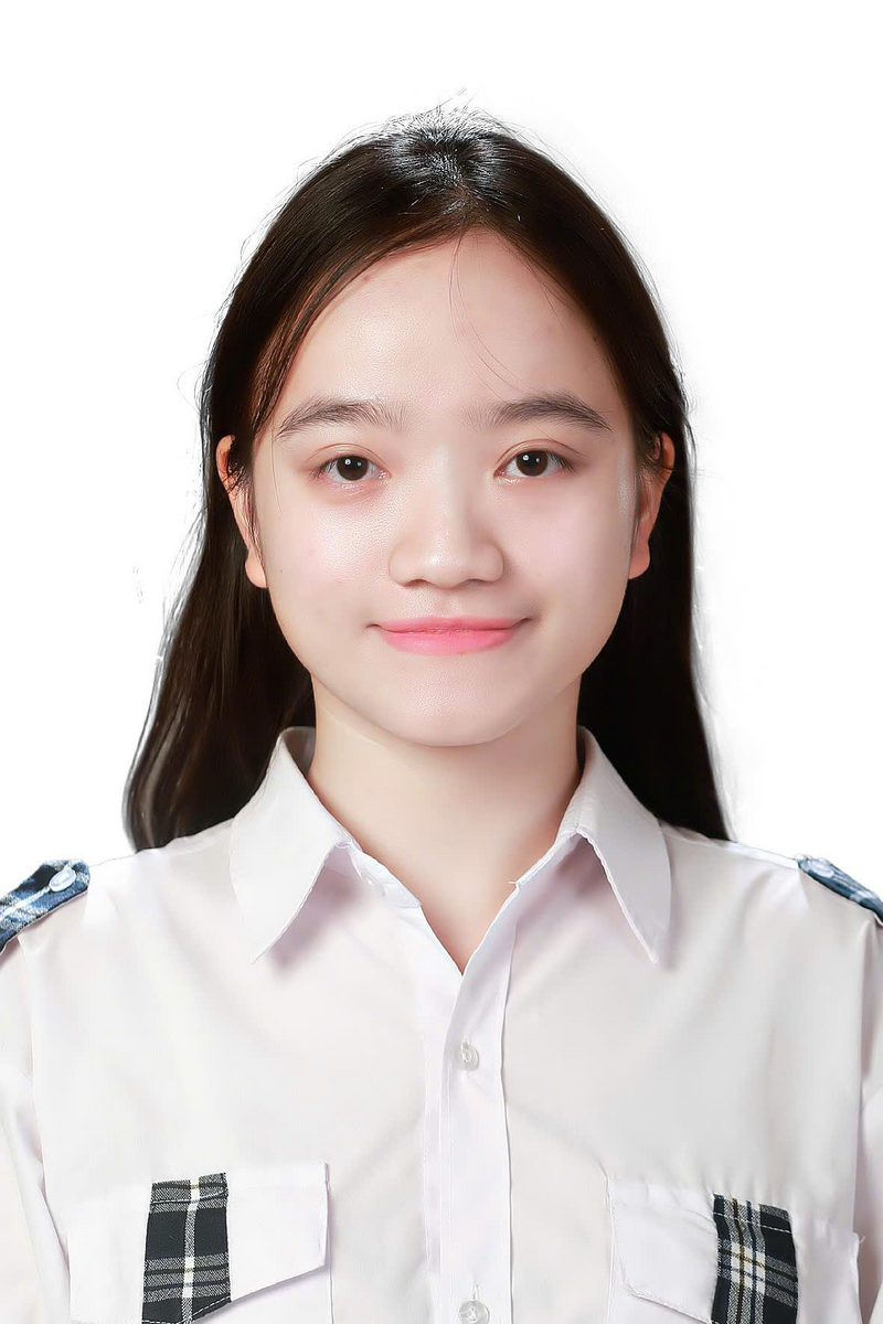 Vũ Thị Minh Thuý không chỉ học giỏi mà còn nỗ lực vươn lên khó khăn trong cuộc sống. Ảnh: NVCC