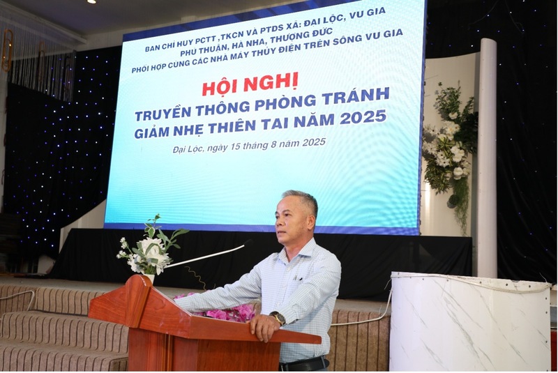 Ông Nguyễn Văn Quang, Phó Chủ tịch UBND xã Hà Nha phát biểu tại hội nghị - sáng 15/8. Ảnh: Bình An