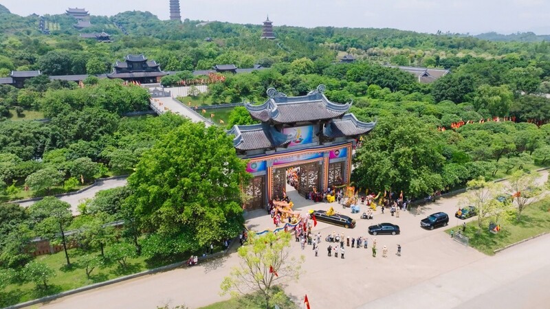 Chùa Bái Đính với hàng loạt kỷ lục ấn tượng