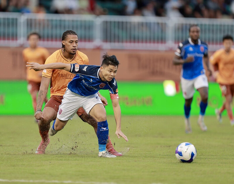 Hoàng Anh Gia Lai bất ngờ để thua Becamex TP. Hồ Chí Minh trong trận đấu tại vòng 1 V-League. Ảnh: T.B