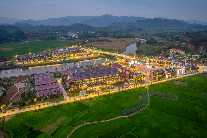 Một góc Flamingo Heritage Onsen & Resort giữa núi rừng Tuyên Quang