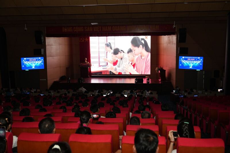 Hội nghị theo dõi phóng sự "Gia đình thợ mỏ – nơi những ước mơ cất cánh”