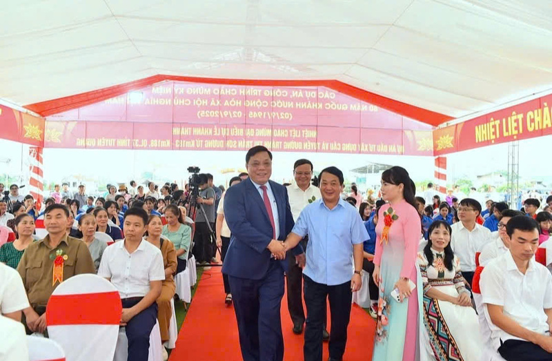 Dự án Đầu tư xây dựng cầu và tuyến đường tránh thị trấn Sơn Dương (tỉnh Tuyên Quang) được diễn ra trong không khí toàn quốc chào mừng kỷ niệm 80 năm Quốc khánh