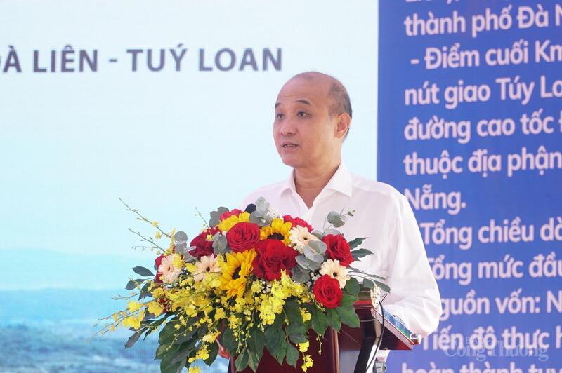 Phó Chủ tịch UBND thành phố Đà Nẵng Lê Quang Nam phát biểu tại Lễ thông xe kỹ thuật tuyến đường bộ cao tốc Hòa Liên - Túy Loan