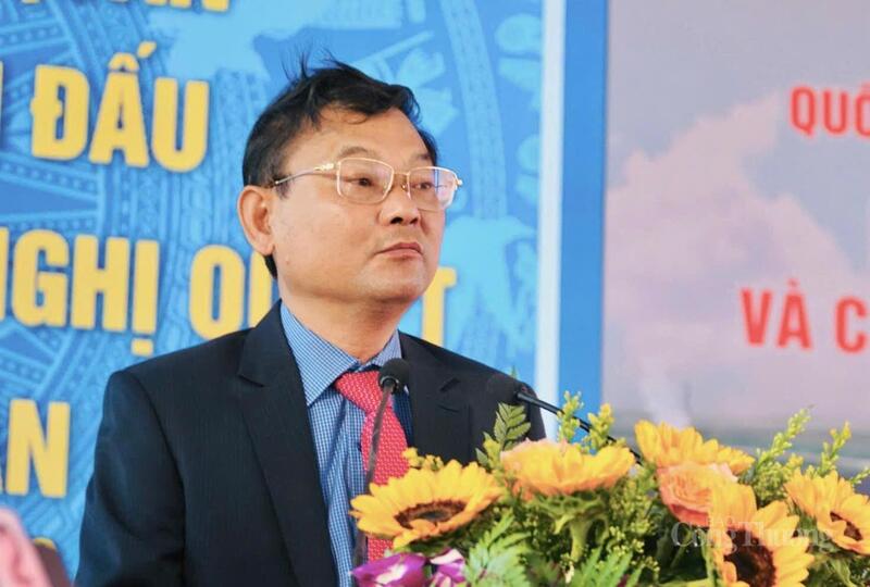 Phó Chủ tịch UBND tỉnh Gia Lai Nguyễn Tự Công Hoàng phát biểu tại lễ khởi công