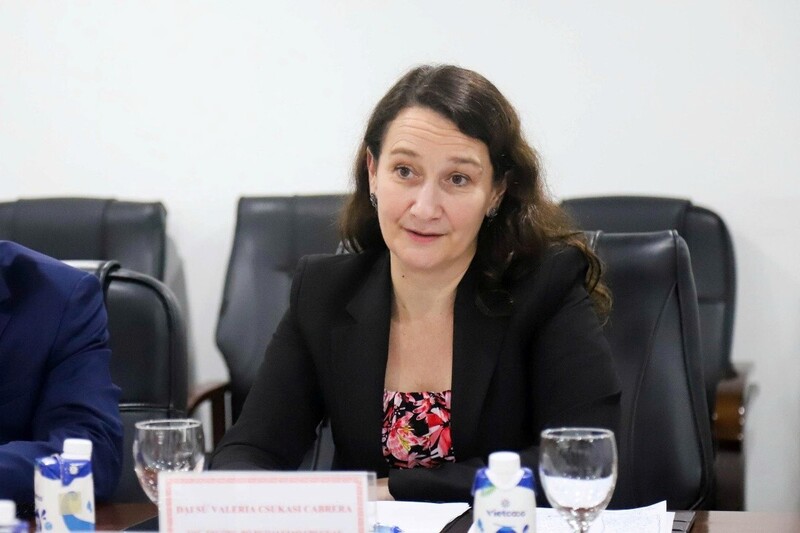 Đại sứ Valeria Csukasi, Thứ trưởng Bộ Ngoại giao Uruguay khẳng định Uruguay luôn ủng hộ việc khởi động đàm phán FTA giữa Việt Nam và khối MERCOSUR. Ảnh: Moit.gov.vn